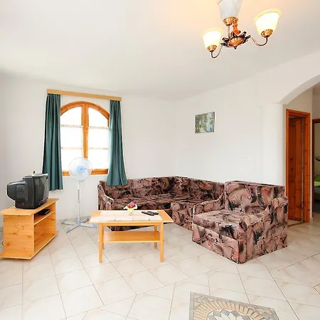 Apartment Balatonmariafuerdo 4 Apartmán *